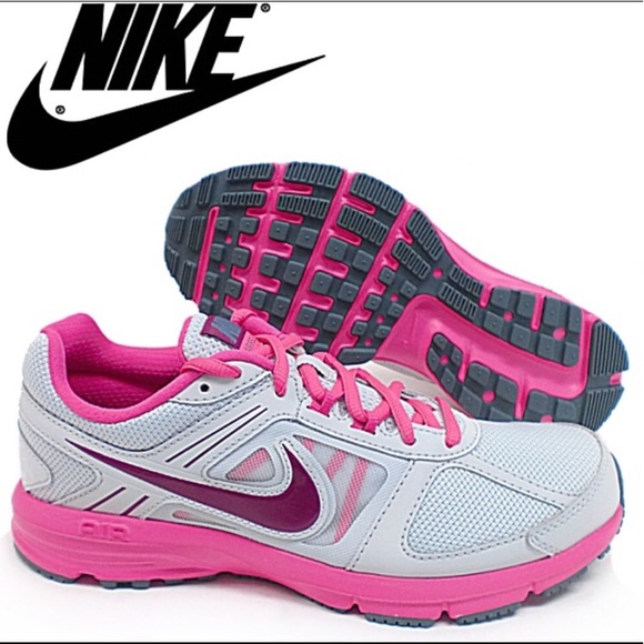 Nike Shoes - NiKe AIr ReLeNtLEsS  3